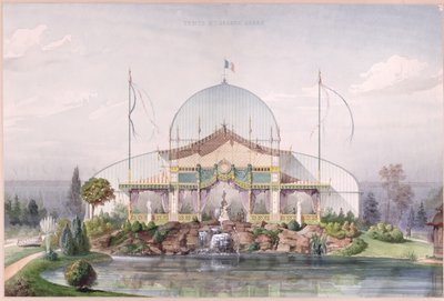 Tente et grande serre dans le jardin de l