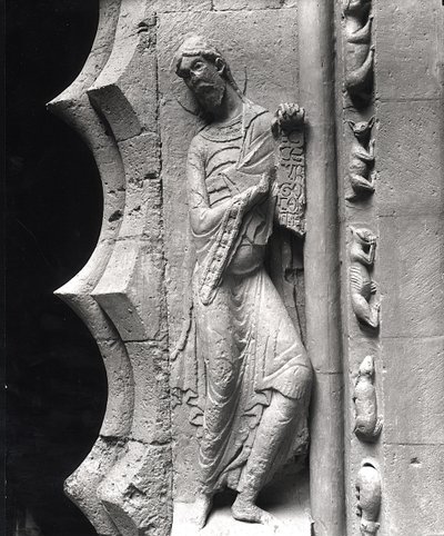 Le prophète Isaïe déroulant un phylactère, du portail sud, avant 1125 - French School