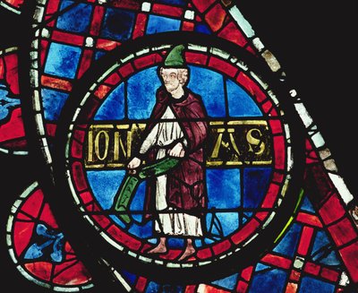 Le prophète Jonas (détail de la rosace nord, vitrée par 1234) - French School