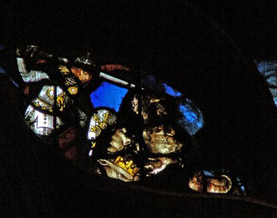 La rosace ouest représentant une scène du Livre de l