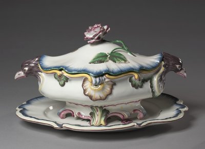 Soupière, manufacture Strasbourg, vers 1750 - French School