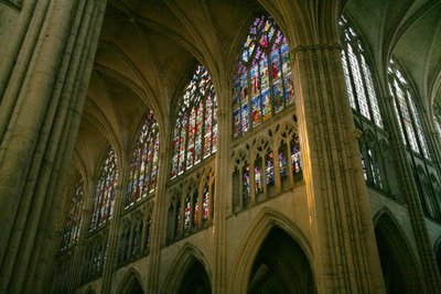 Vue du côté nord de la nef et du côté ouest du transept nord - French School