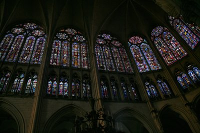 Vue du côté sud de la nef - French School