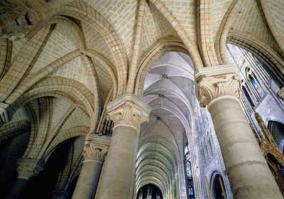 Vue de la voûte dans le déambulatoire, c.1140-44 - French School
