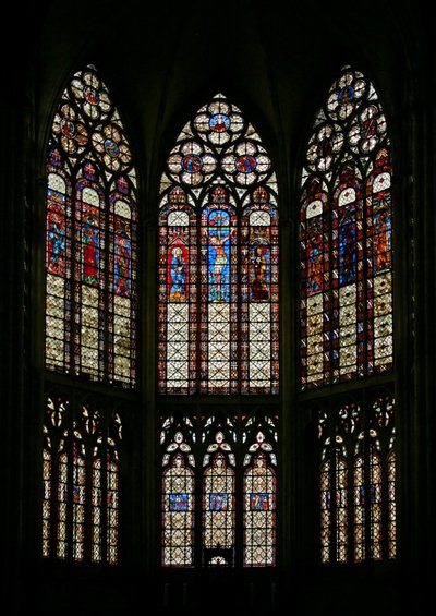 Fenêtre représentant le triforium de l