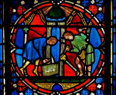 Fenêtre n2-C représentant Saint Austremoine construisant l