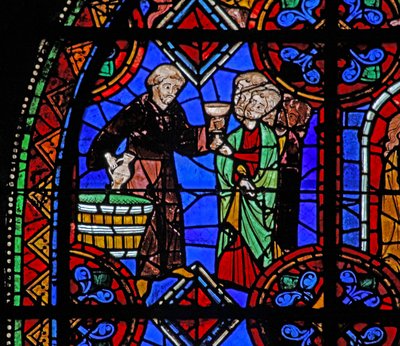 Fenêtre w06 représentant des pèlerins au tombeau de Saint Julien de Brioude où le vin est distribué - French School