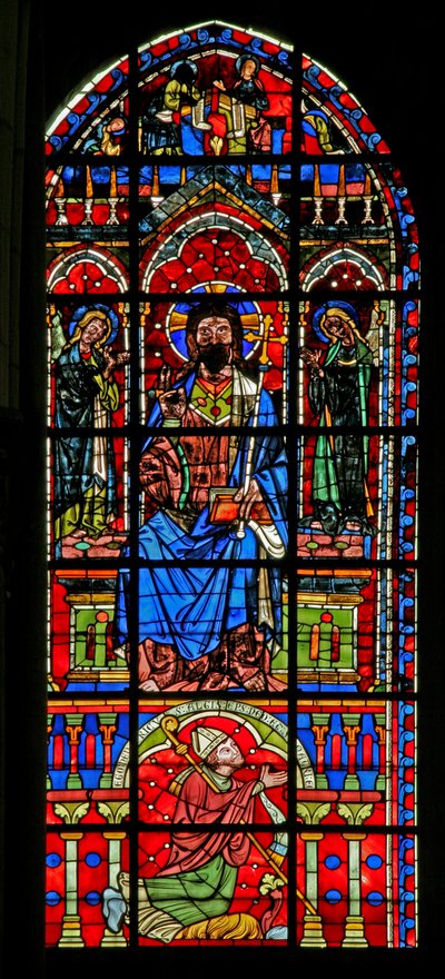 Fenêtre w100 représentant le Christ en gloire - French School