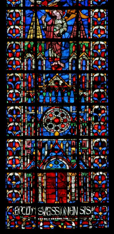 Fenêtre w102 représentant la cathédrale de Soissons - French School
