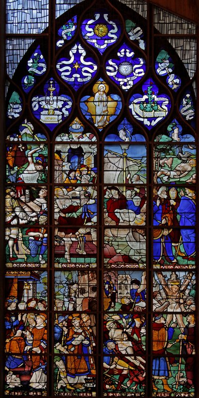Fenêtre w13 représentant le martyre de Saint Vincent ; la Litanie de la Vierge dans les lumières du réseau - French School
