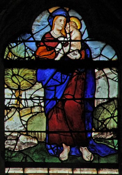 Vitrail w13 représentant la Vierge et l