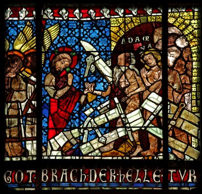 Fenêtre w14 représentant le Christ, assisté par un ange, descendant en enfer, brisant les portes et trouvant Adam et Ève - French School