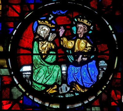 Fenêtre w15 représentant le Couronnement de la Vierge - French School