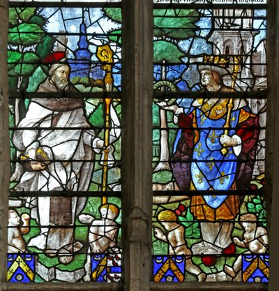 Fenêtre w1 représentant un saint abbé avec Saint Louis - French School