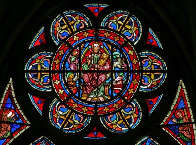 Fenêtre w200 représentant une rosace: le Christ entouré des symboles des Évangélistes - French School