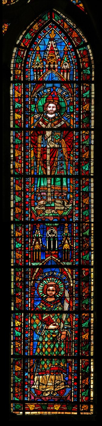Fenêtre w201 représentant Saint Étienne et Saint Clément - French School