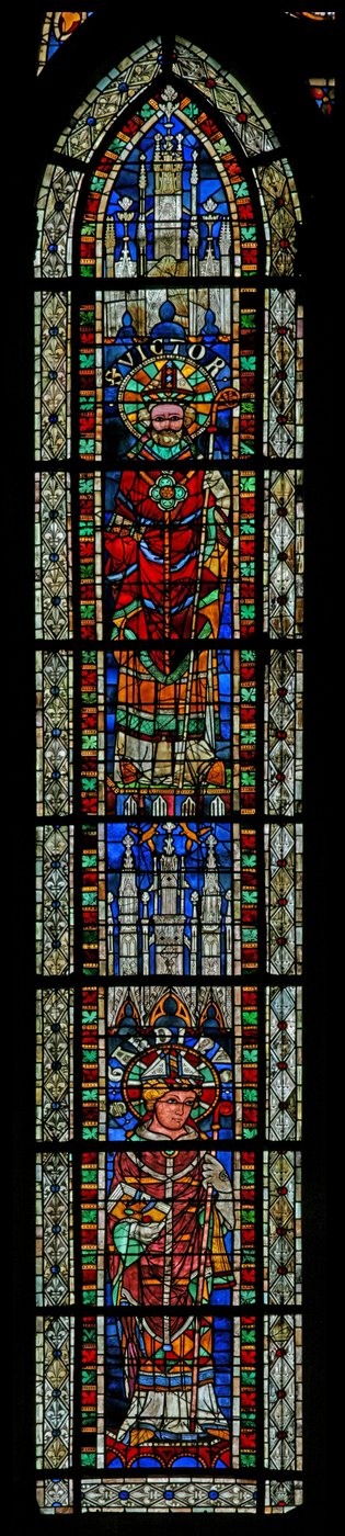 Fenêtre w207 représentant Saint Garonius et Saint Victor - French School