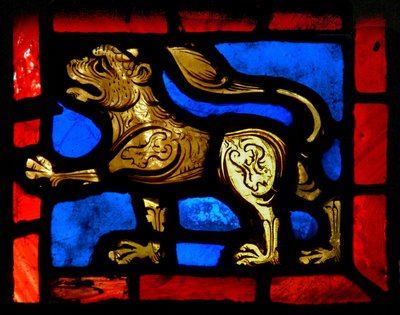 Fenêtre w6 représentant un lion - French School