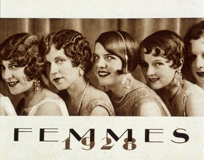 Femmes portant les cheveux des garçons - dans «Vu» - French School