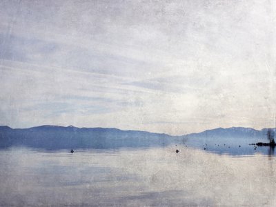 Un lac hivernal paisible - Gemma Bardot