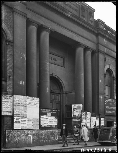Bourse du maïs, Angel Street, Worcester, Worcestershire - George Bernard Mason