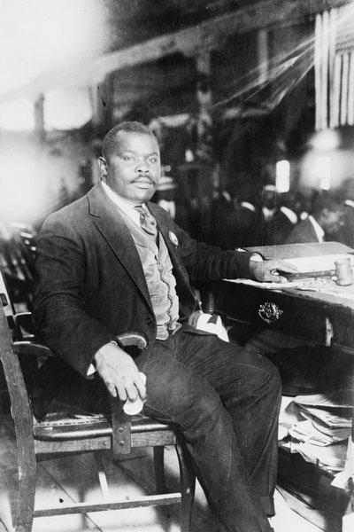 Marcus Garvey (1887-1940), panafricaniste et héros national jamaïcain - George Grantham   Bain News Service Bain
