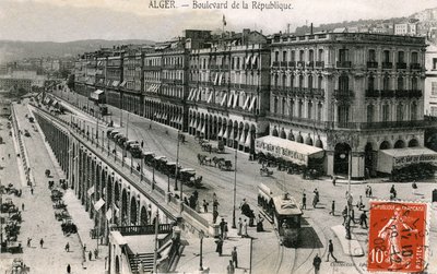 Carte postale représentant le Boulevard de la République, Alger, Algérie - Bartolome Esteban and studio Murillo