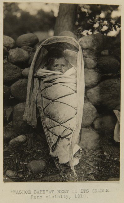 Washoe Babe au repos dans son berceau. Environs de Reno - George W. Ingalls