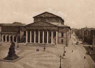 Munchen / Munich : Nationaltheater (photo n/b) - German Photographer