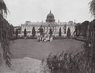 Potsdam, château de la ville et Neptunsfontane (b/w photo) - German Photographer