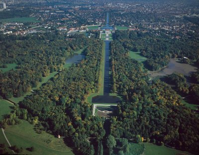 Art baroque : vue aérienne du parc de Nymphenburg - German School