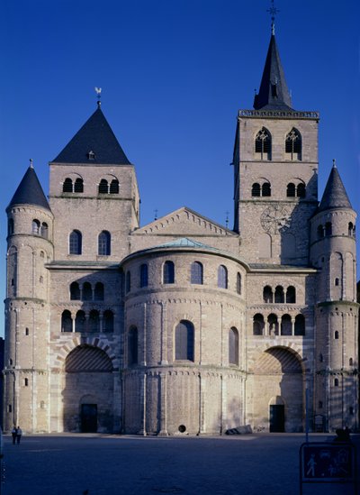 Cathédrale de Saint-Pierre - German School