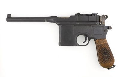 Pistolet semi-automatique Mauser C96 de calibre 9 mm, modèle Export converti en 9 mm Parabellum - German School