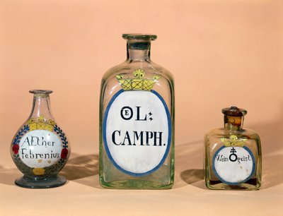 Pots pharmaceutiques pour Camphre et Esprit de vin (verre) - German School