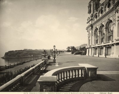Guetteur devant le Casino de Montecarlo, Monaco visible au loin - Giacomo Brogi