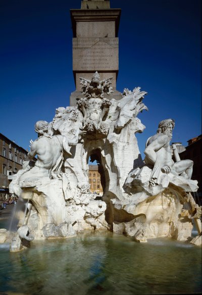 Vue de la Fontaine des Quatre-Fleuves. Sculpture en marbre - Gian Lorenzo Bernini