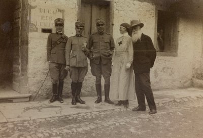 Album "Images de guerre II": Croix-Rouge et soldats italiens - Gigliucci Gigliucci