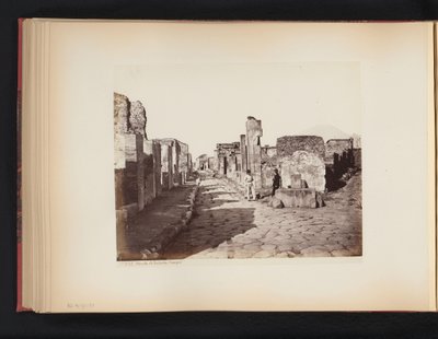 Vue de la Strada di Salustio à Pompéi, Italie - Giorgio Sommer (attributed to)