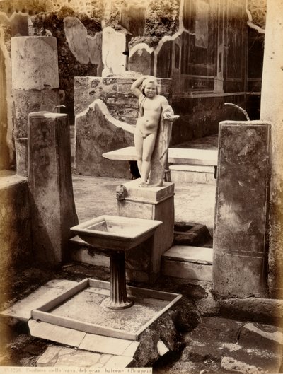 Une fontaine composée d