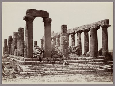 Agrigente : temple de Junon Lacinia, Girgenti, no 1347 - Giorgio Sommer