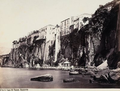 La maison de Tasso surplombant la mer de Sorrente - Giorgio Sommer