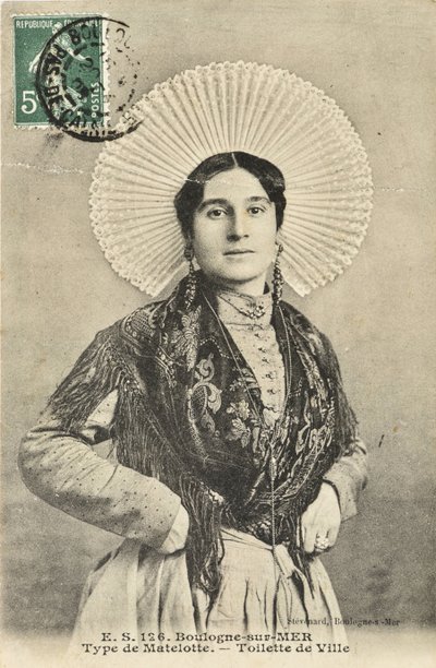 Carte postale : Mailotte, femme de marin en toilette de Ville / Boulogne-sur-Mer - Phillipe de Marlier