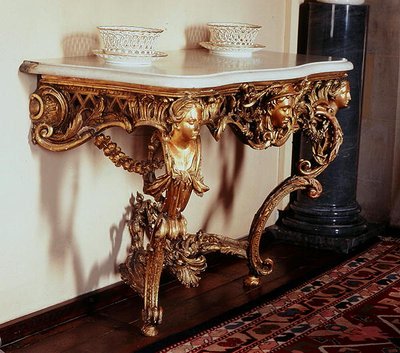 Table de quai dorée, Château d