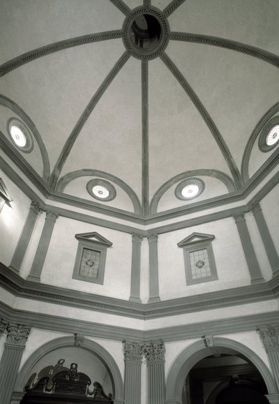 Vue de la sacristie octogonale construite sur un projet de Giuliano da Sangallo (1445-1516) - Giuliano Giamberti da Sangallo