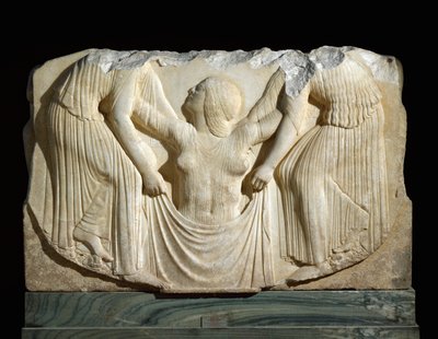 Art grec : la naissance de Vénus sortant des vagues soutenue par les Heures - Greek