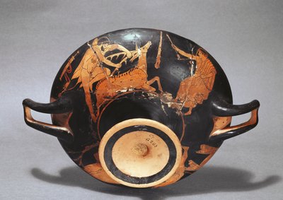 Kylix décoré avec Héraclès et la biche de Cérynie - Greek