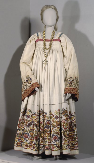 Costume féminin de Kriti - Greek School