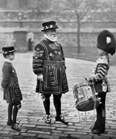 Sergent-major Patrick Penrose, le portier Yeoman, Londres, 1896 - Gregory and Co