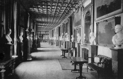 Le Grand Couloir, Château de Windsor, Berkshire - HN King