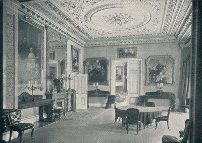 Salle à manger de la reine à Osborne House, vers 1899, 1901 - HN King